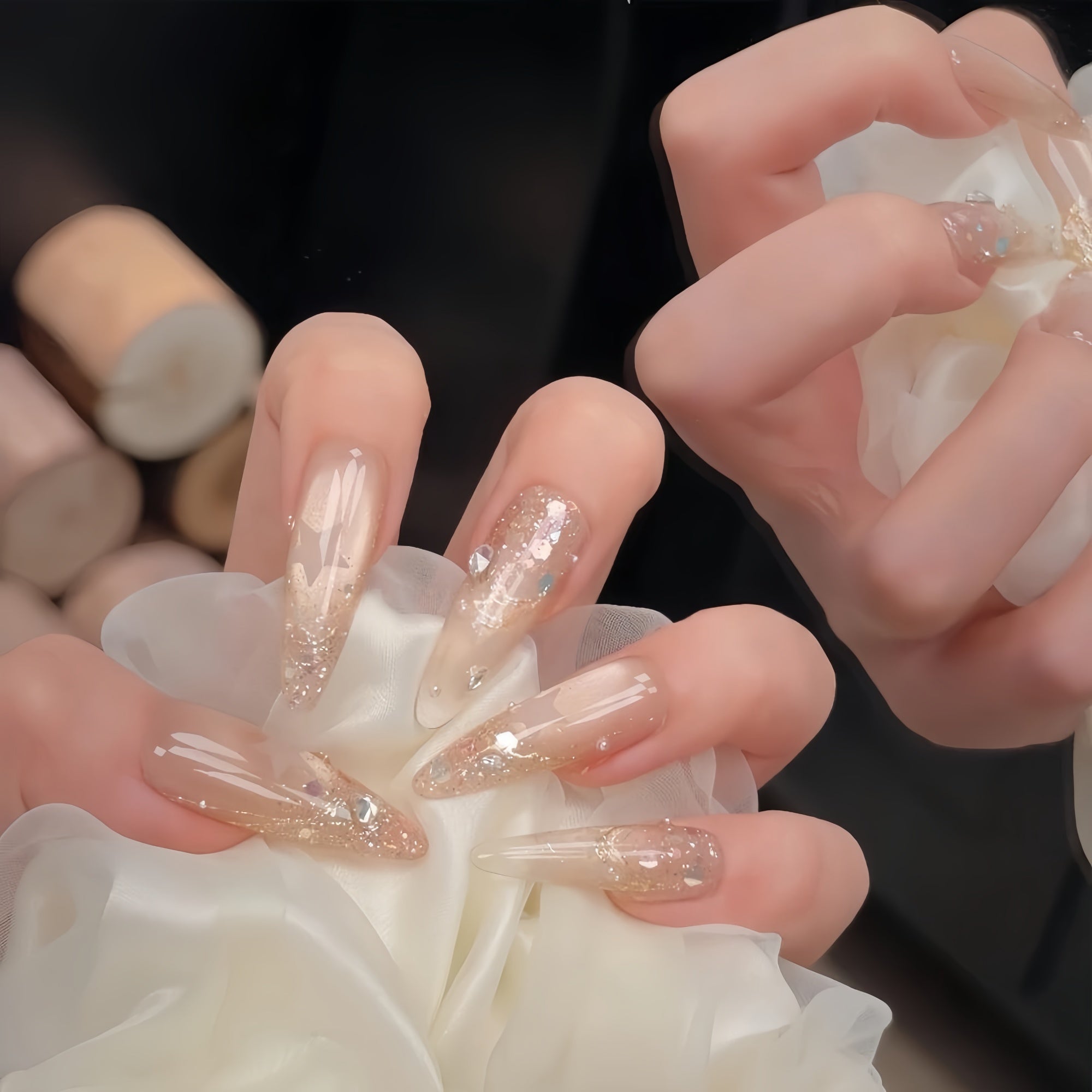 Sparkling Cat Eye Crystal Press-On Nails