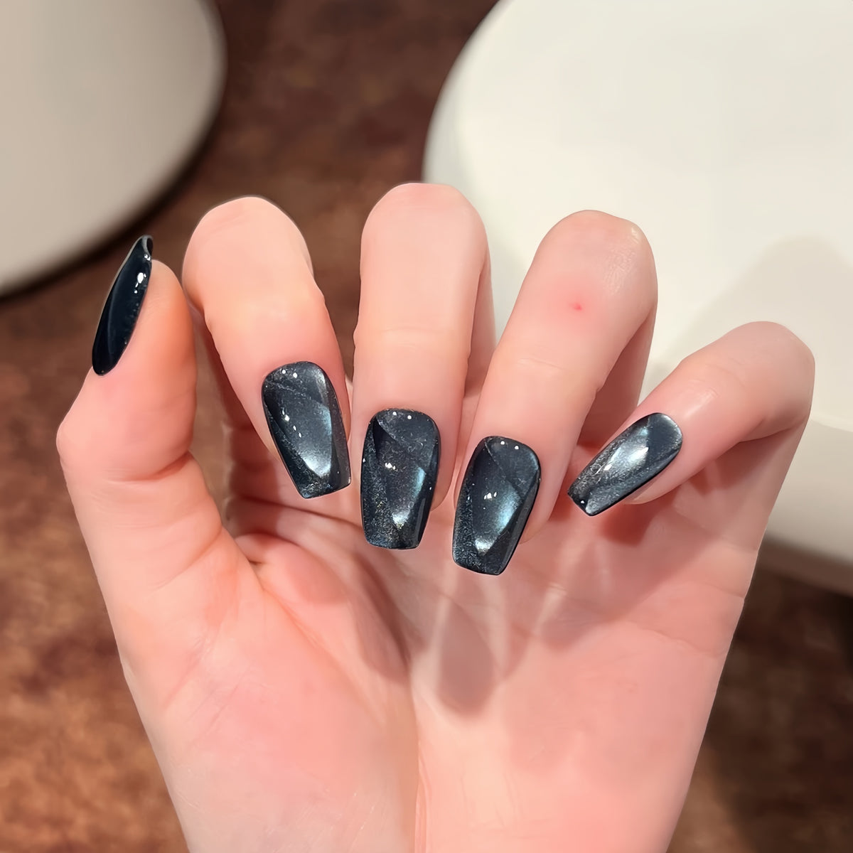 Black Silver Cat Eye Press-On Nails